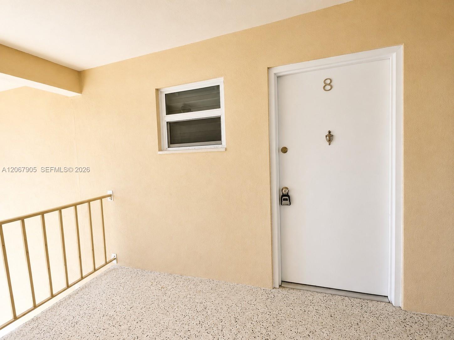 1945 Nw 29th Street Unit 8 Property Photo 16