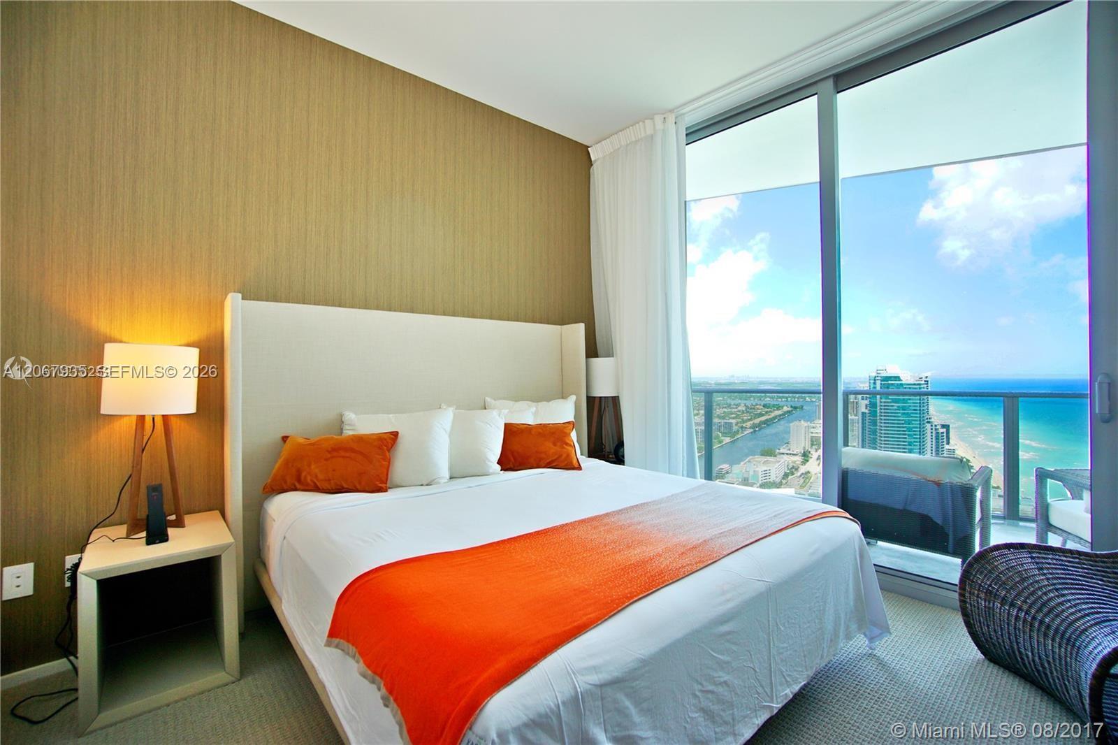 4111 S Ocean Drive Lph6 Property Photo 13