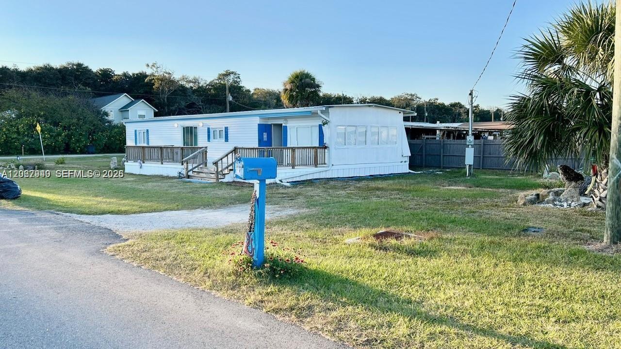 13 Apache Property Photo 15