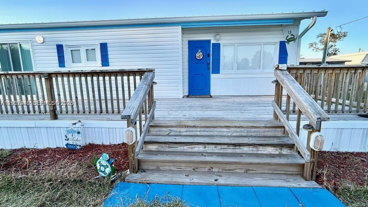 13 Apache Property Photo 17