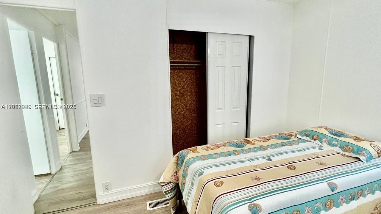 13 Apache Property Photo 31