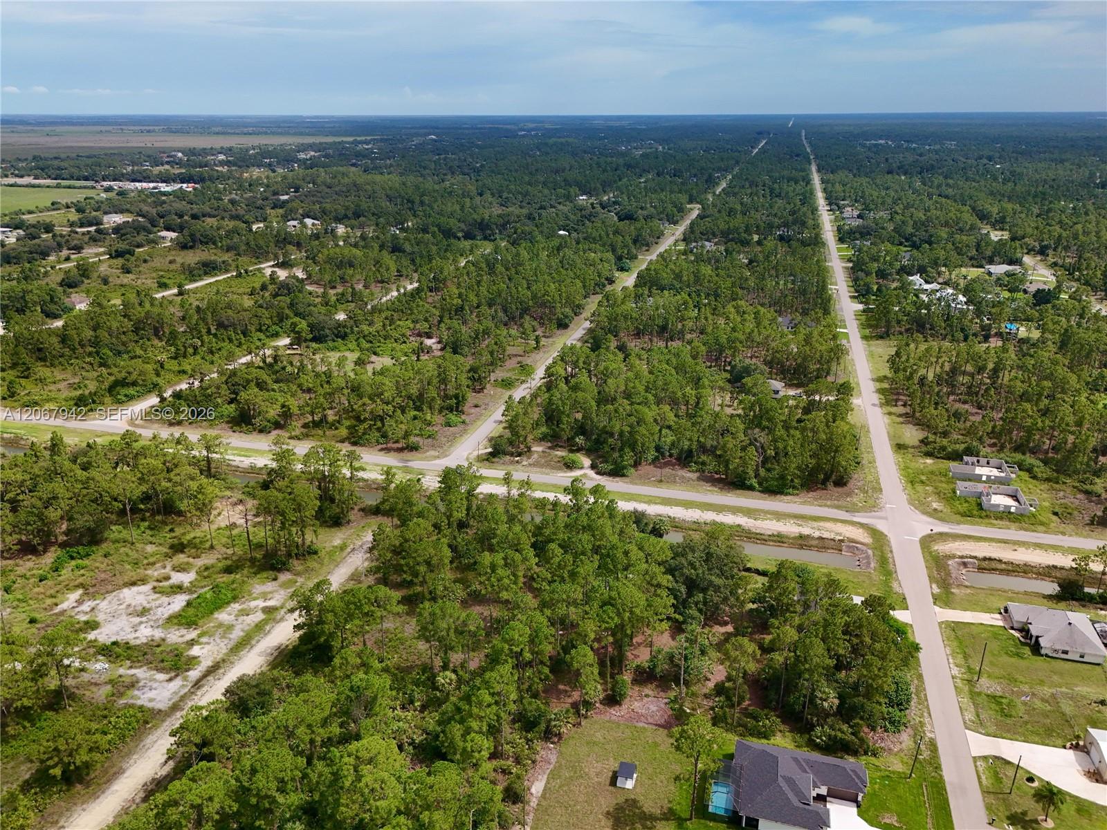 1201 Louis Avenue Property Photo 44