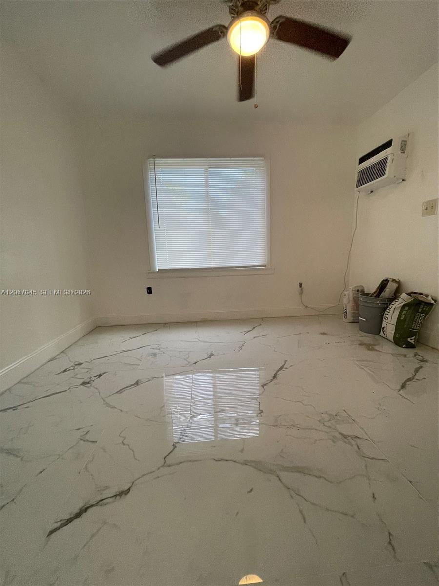 A12067945 Property Photo 4