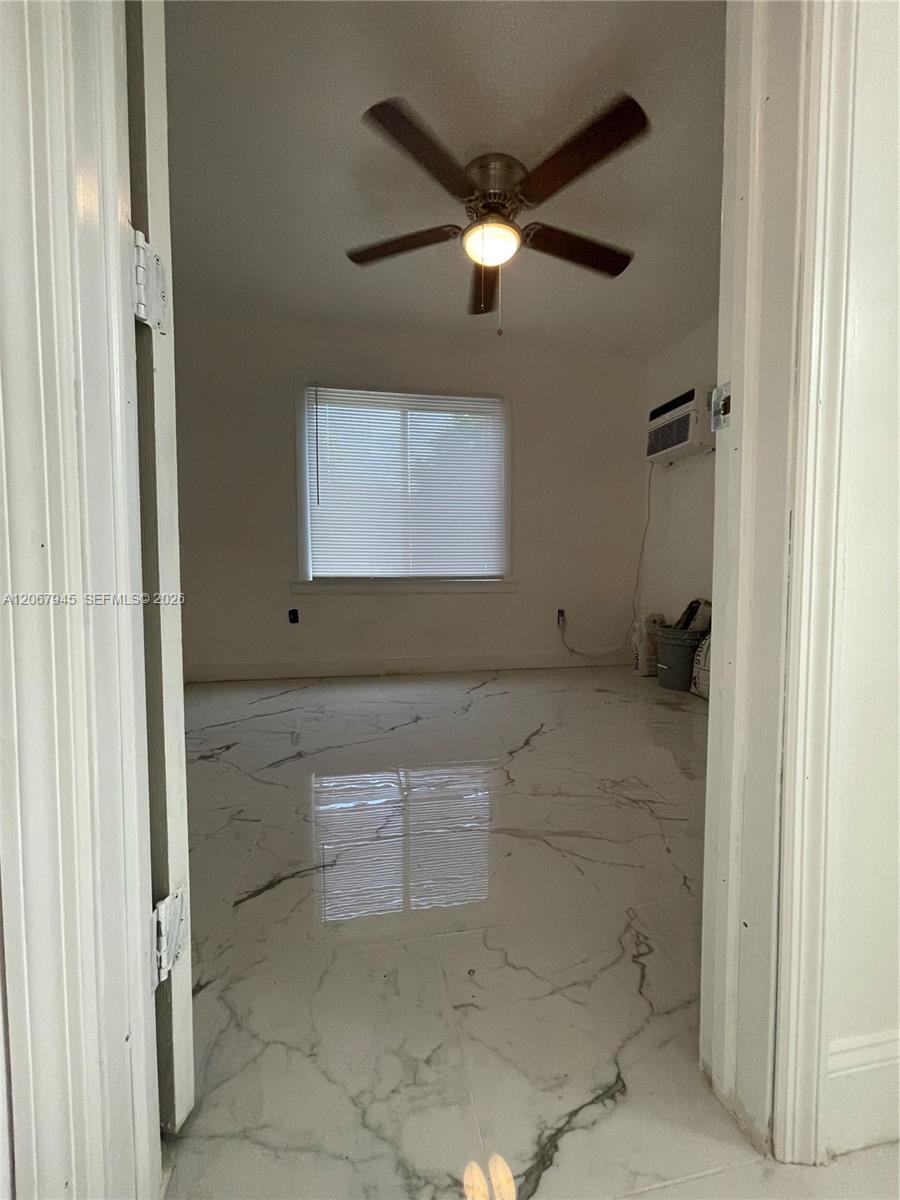 A12067945 Property Photo 5