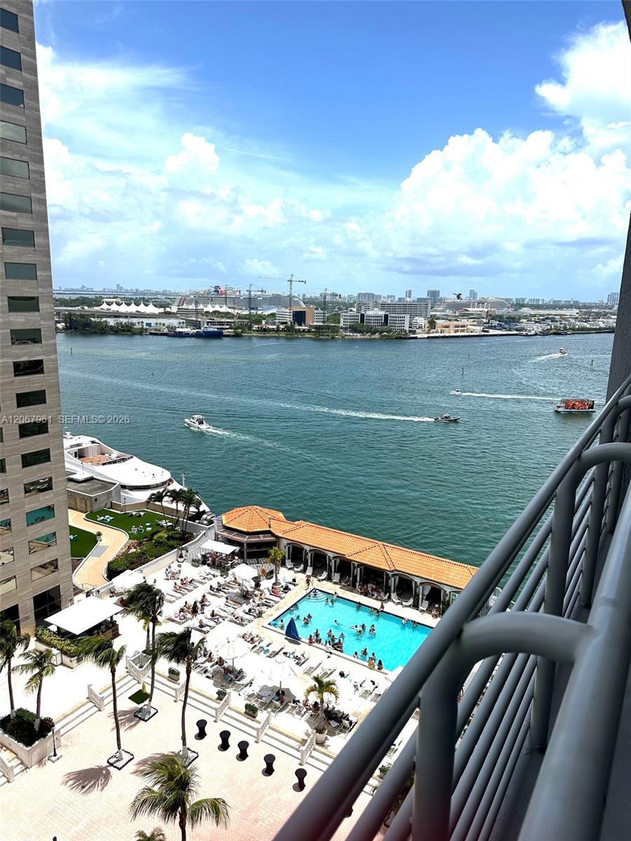 335 S Biscayne Boulevard 1802 Property Photo 11