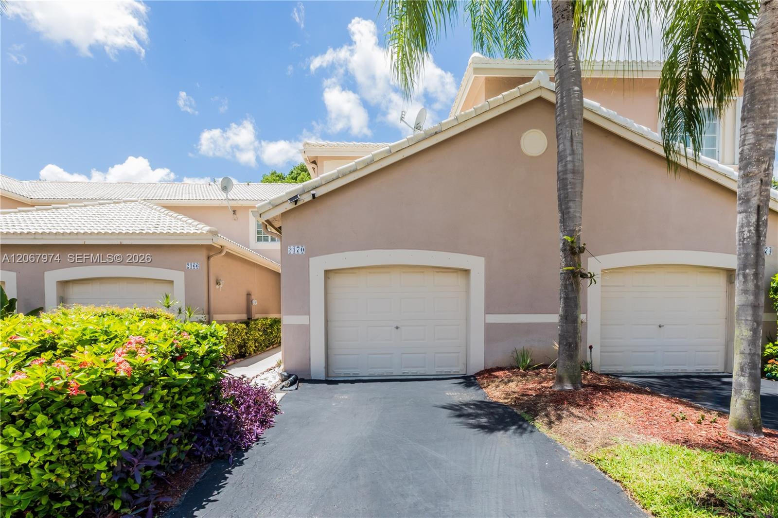A12067974 Property Photo 4