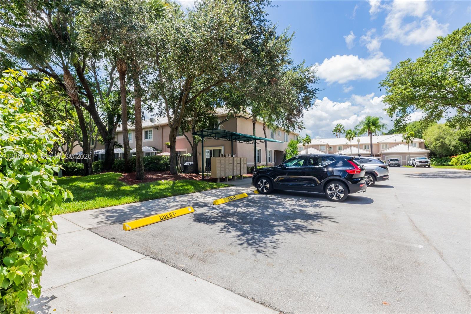 A12067974 Property Photo 5