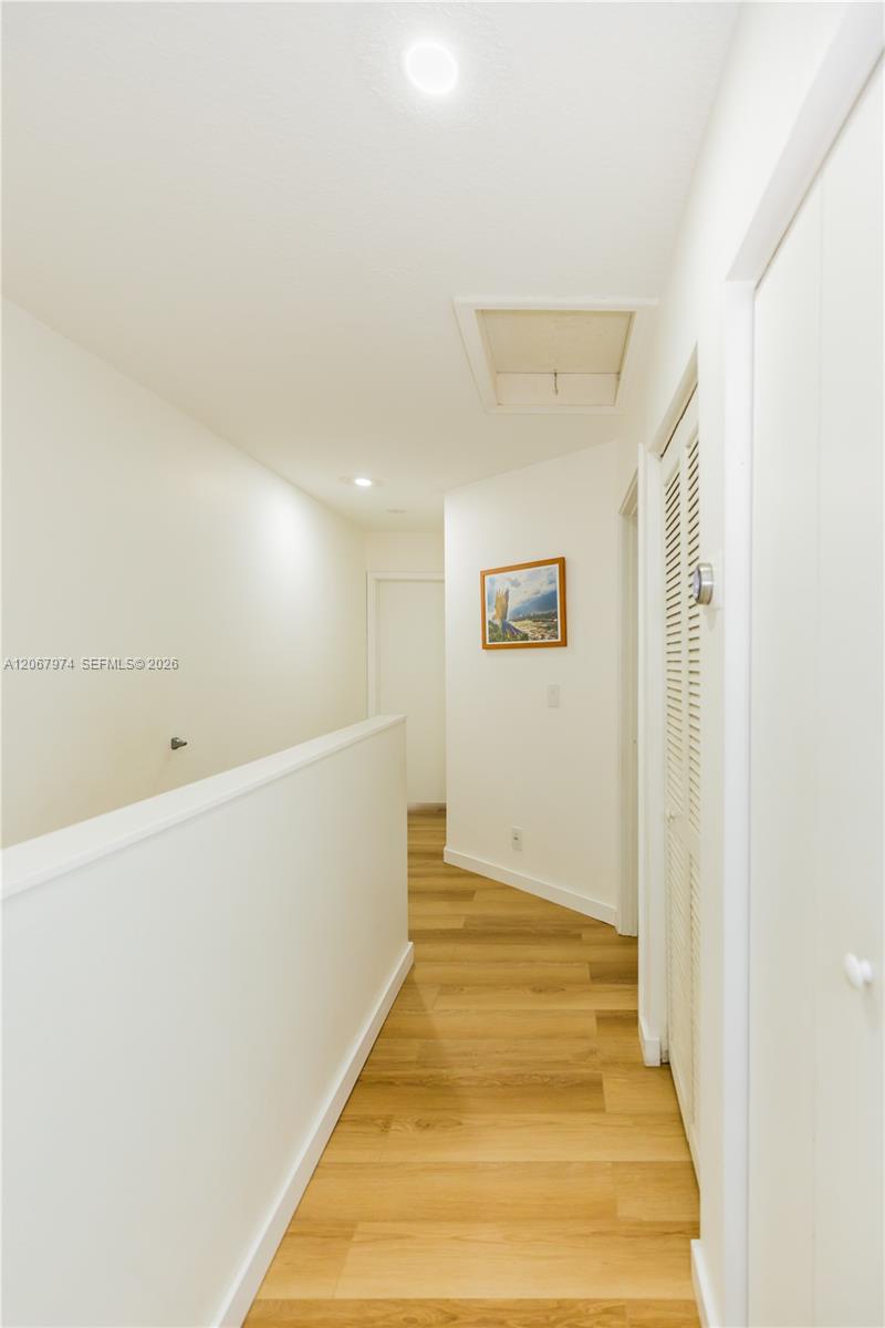 A12067974 Property Photo 20