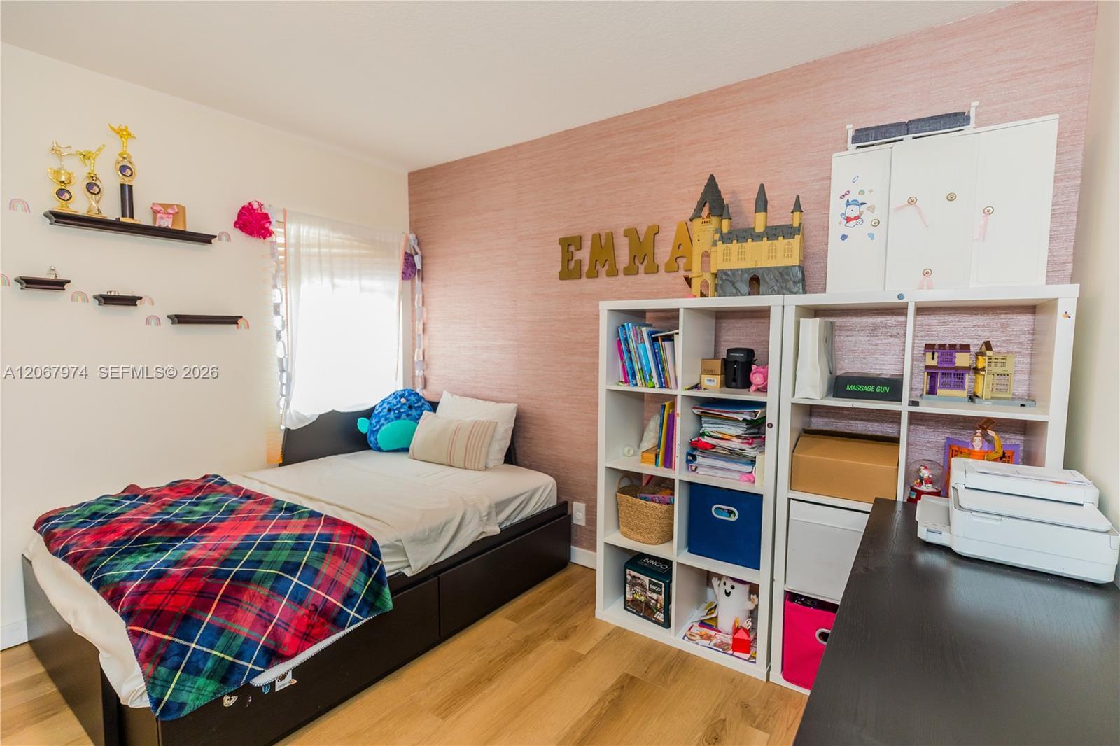 A12067974 Property Photo 27