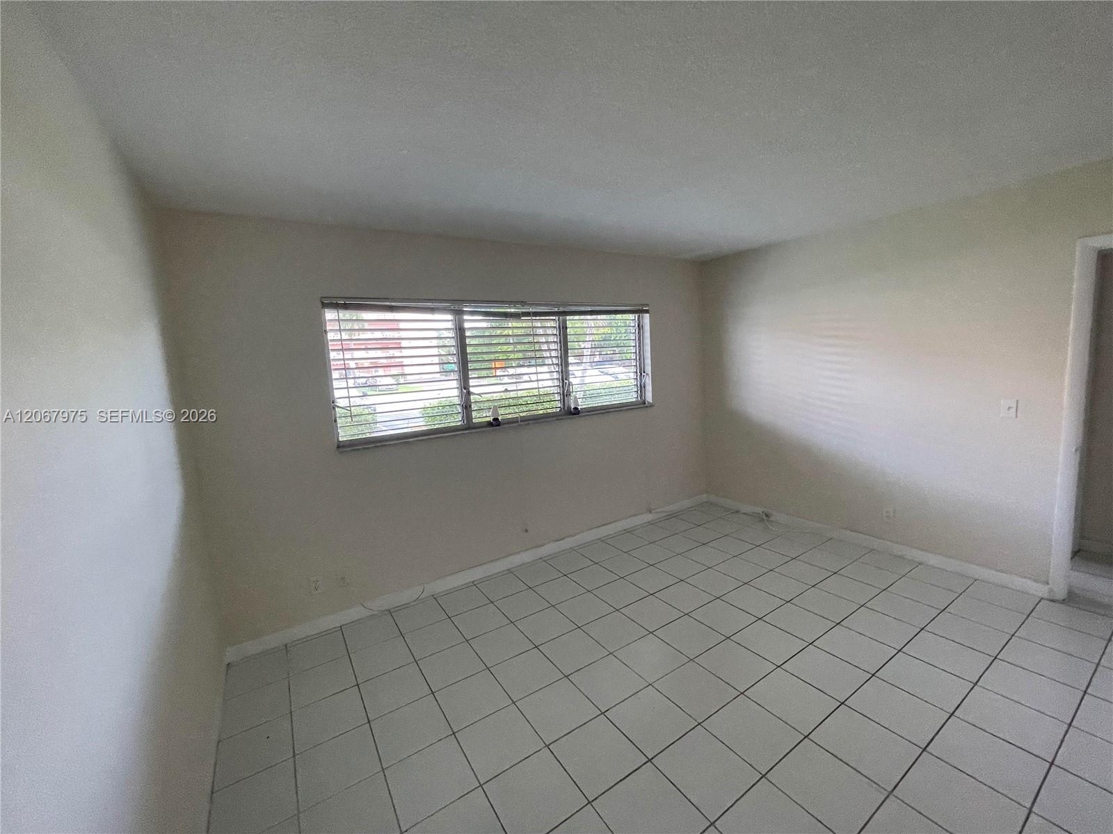 1450 Atlantic Shores Boulevard 109 Property Photo 15