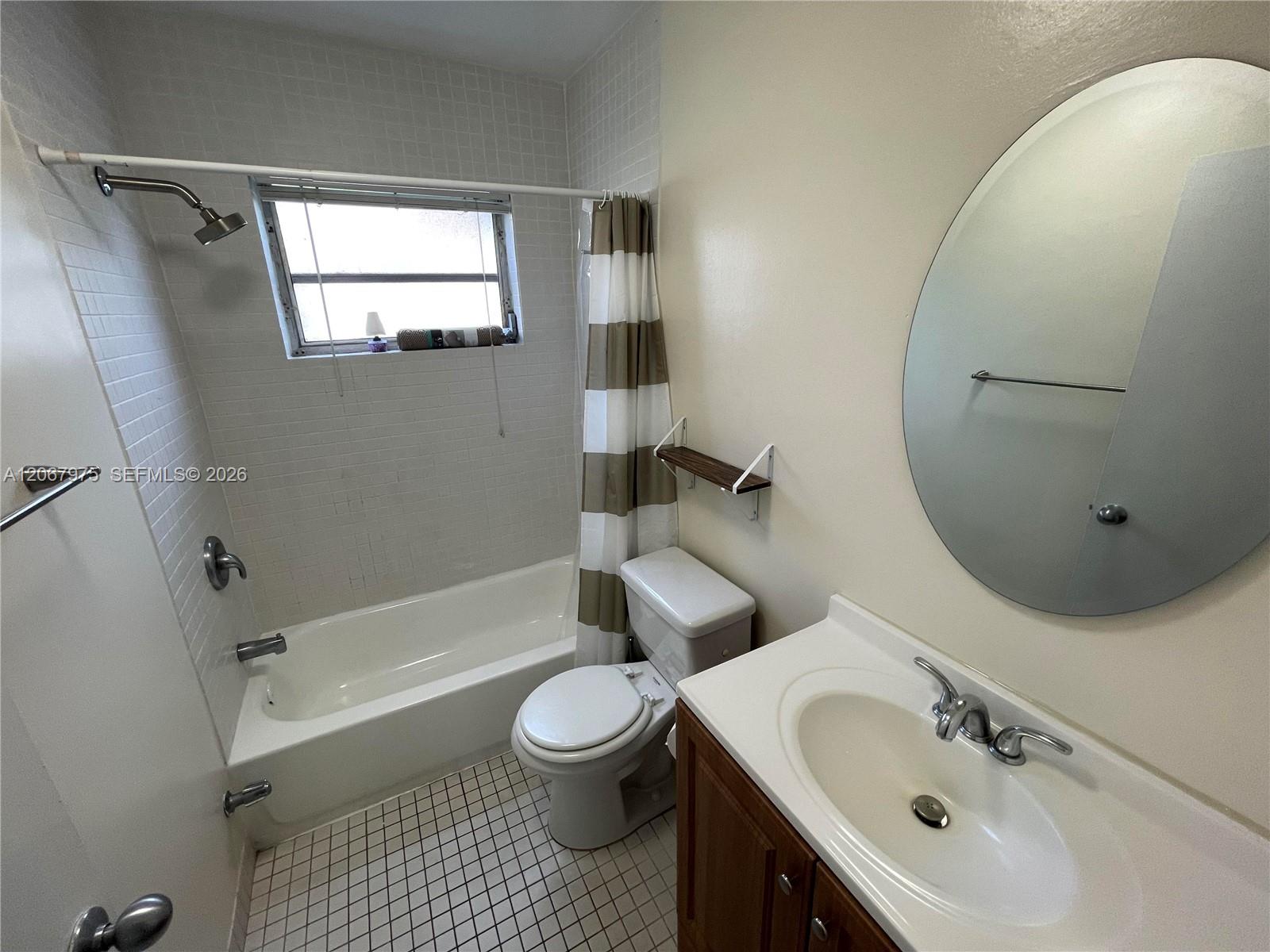 1450 Atlantic Shores Boulevard 109 Property Photo 22