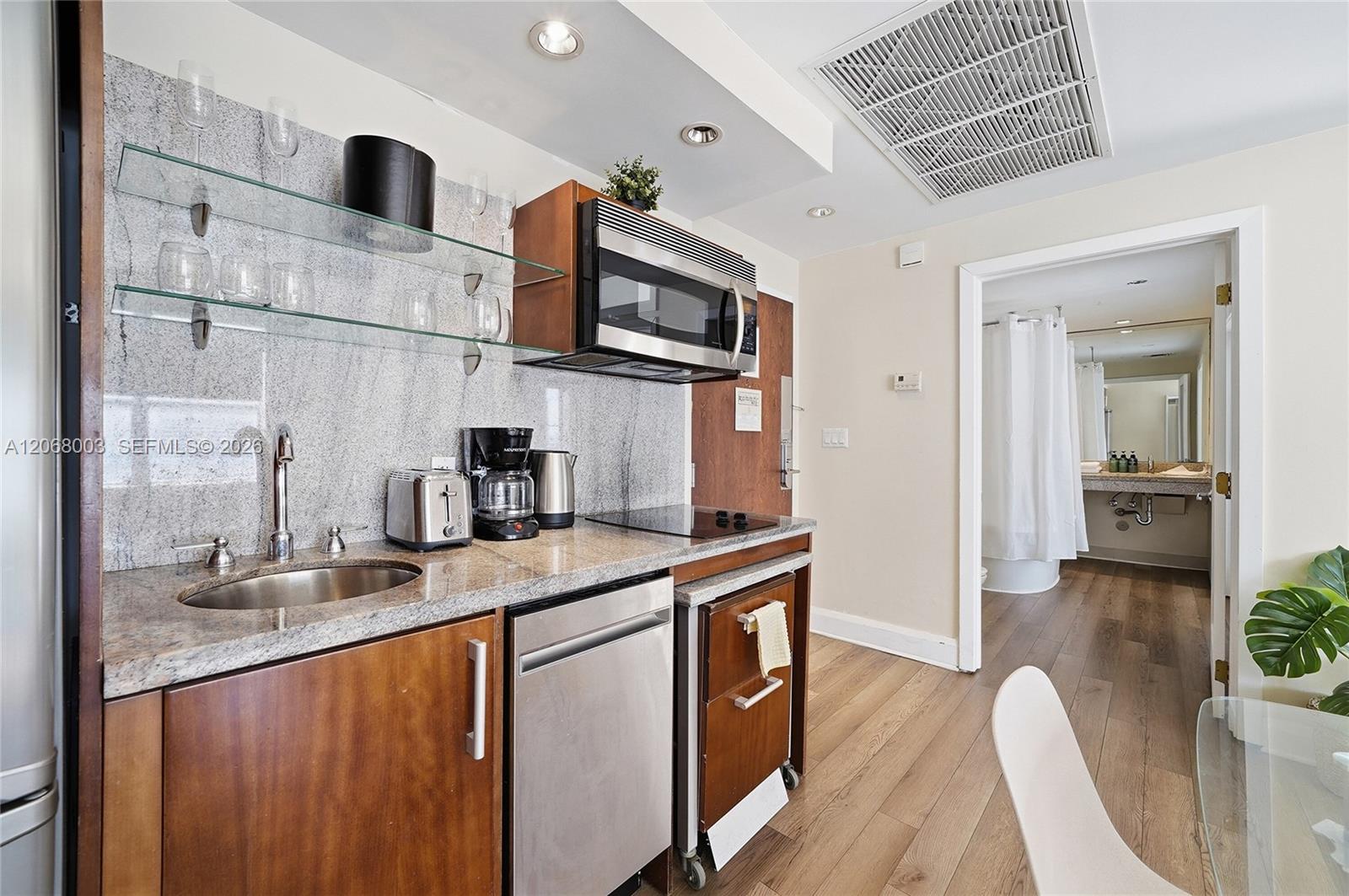 A12068003 Property Photo 5