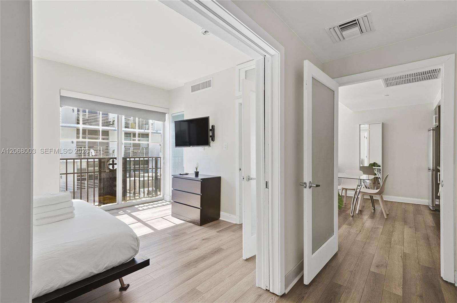 A12068003 Property Photo 13