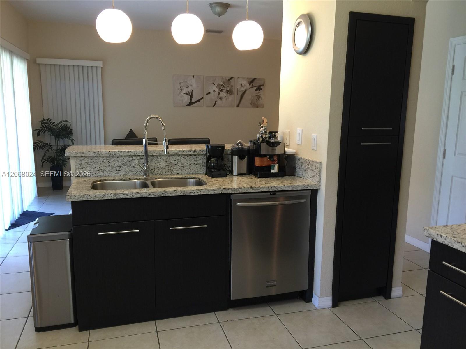 22644 Sw 109th Path Property Photo 8