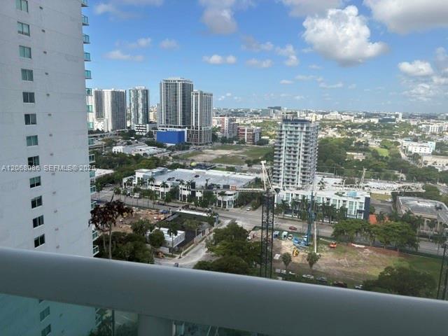 1800 N Bayshore Drive 2708 Property Photo 1