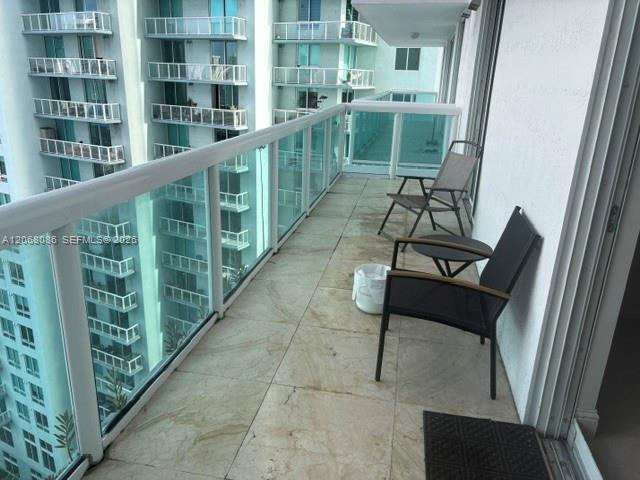 1800 N Bayshore Drive 2708 Property Photo 6