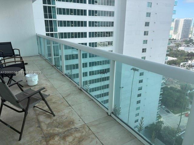 1800 N Bayshore Drive 2708 Property Photo 7