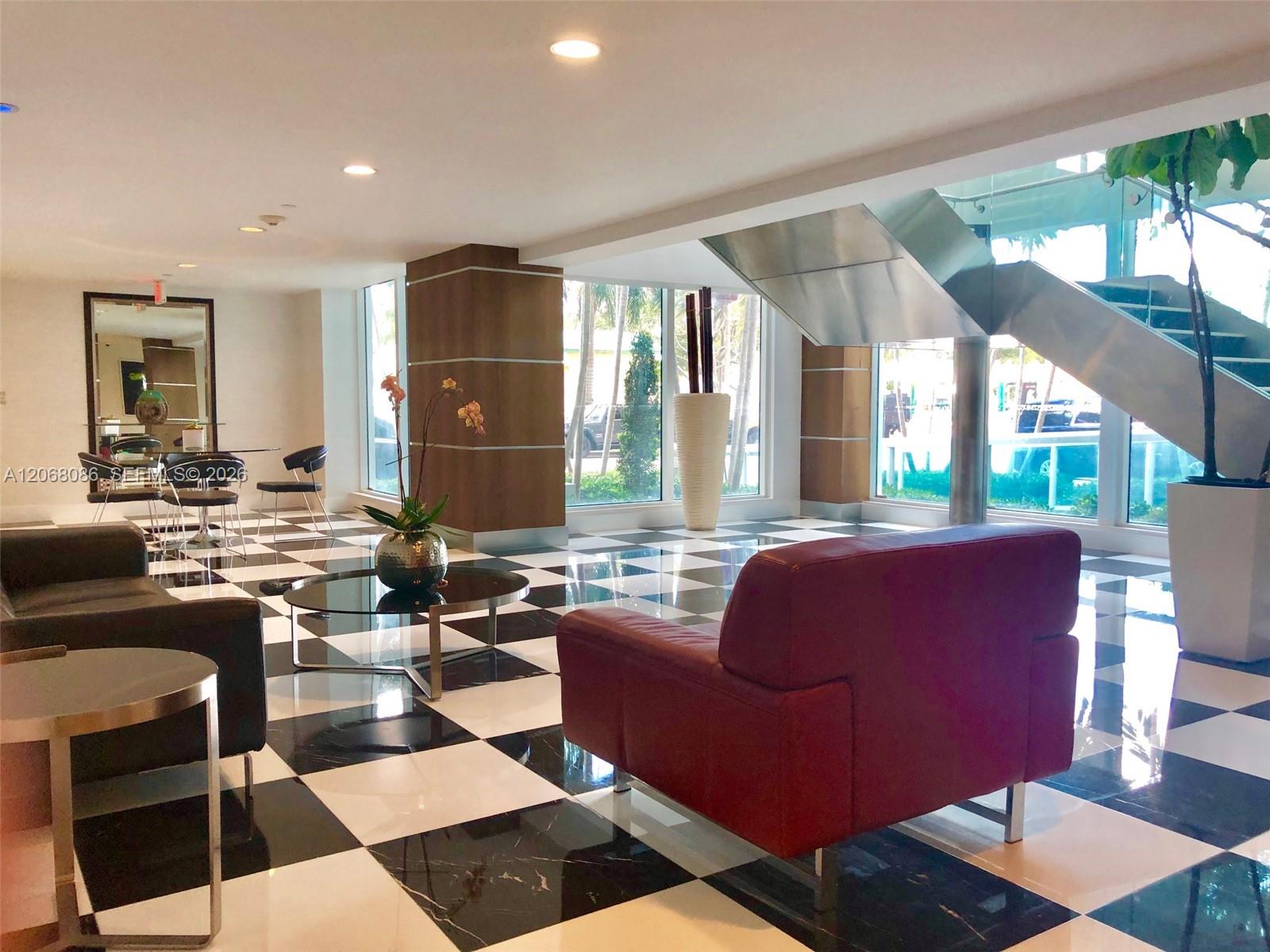 1800 N Bayshore Drive 2708 Property Photo 18