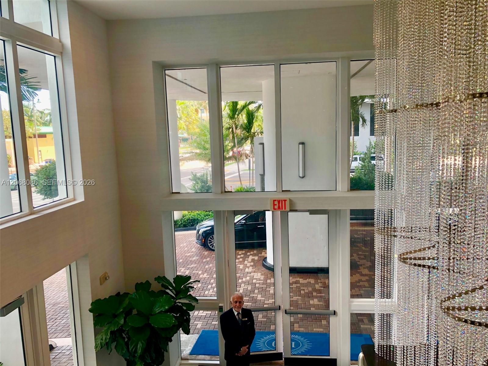 1800 N Bayshore Drive 2708 Property Photo 19