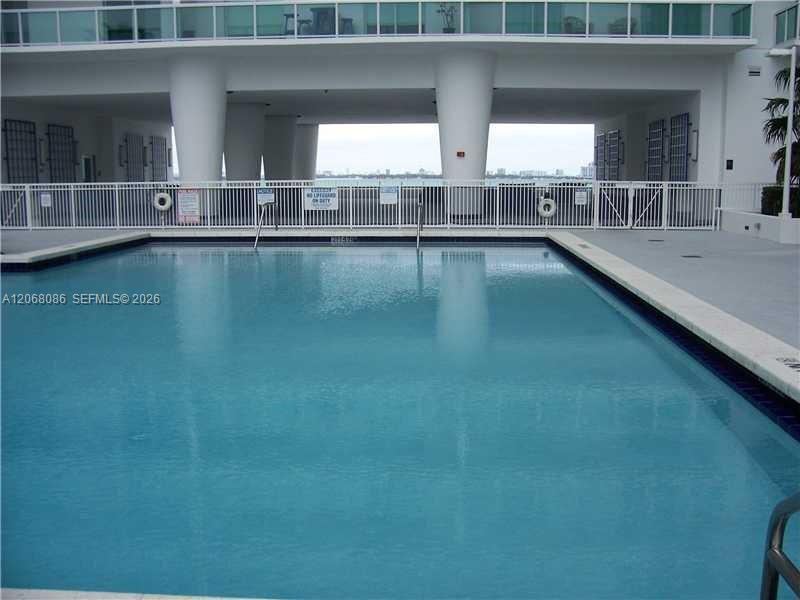 1800 N Bayshore Drive 2708 Property Photo 32