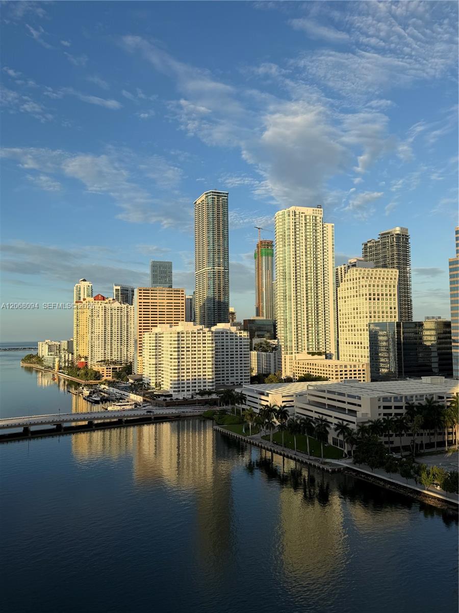 801 Brickell Key Boulevard 1805 Property Photo 16