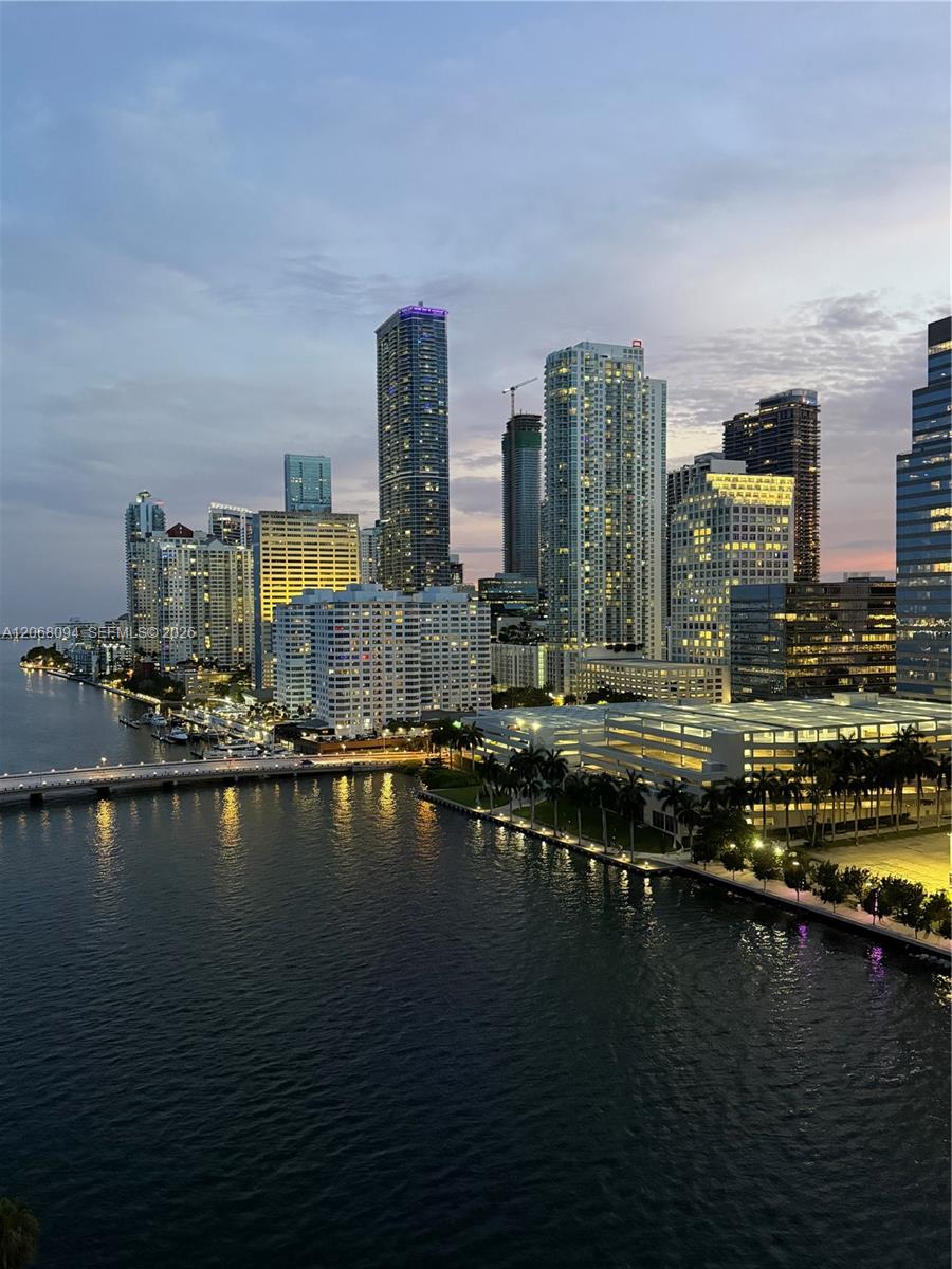 801 Brickell Key Boulevard 1805 Property Photo 17