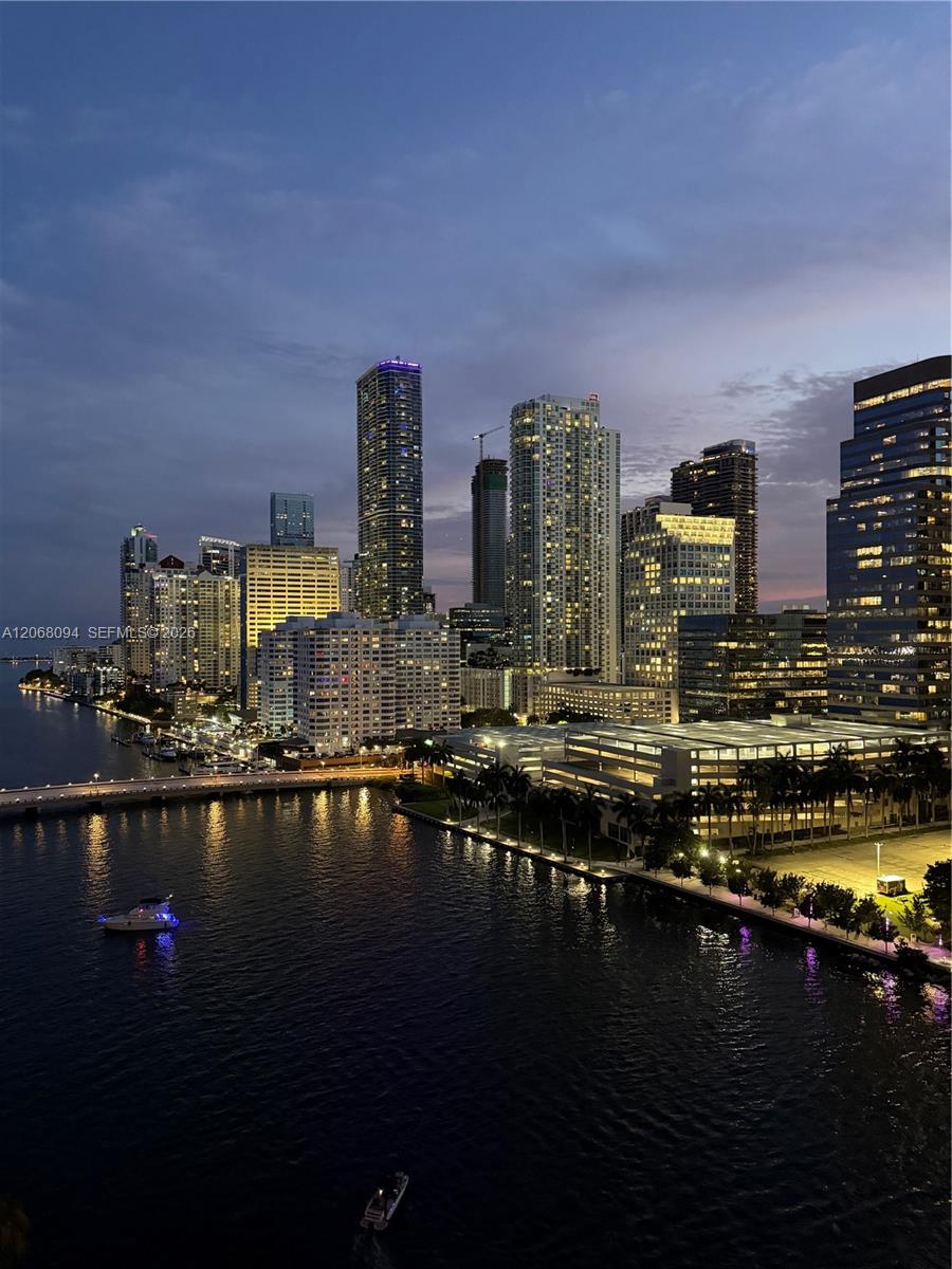 801 Brickell Key Boulevard 1805 Property Photo 18