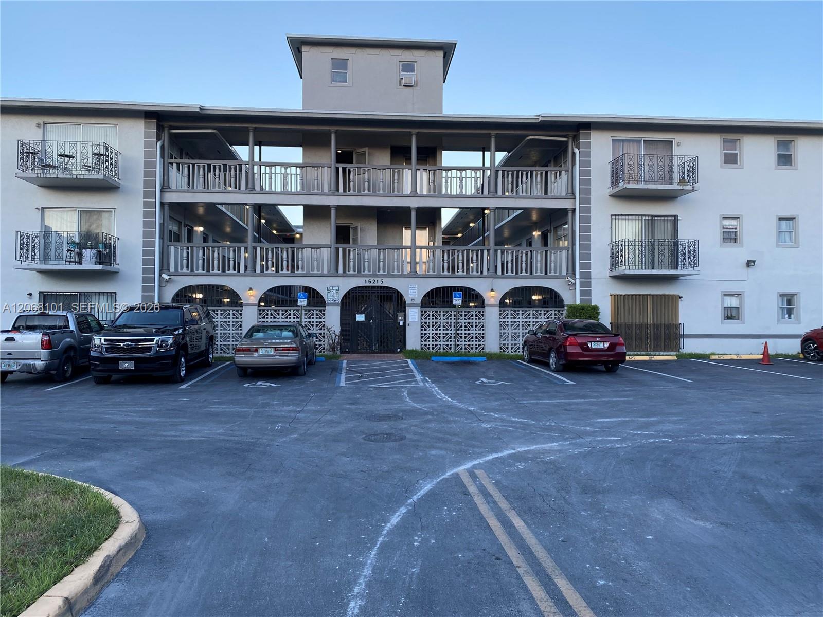 A12068101 Property Photo 1