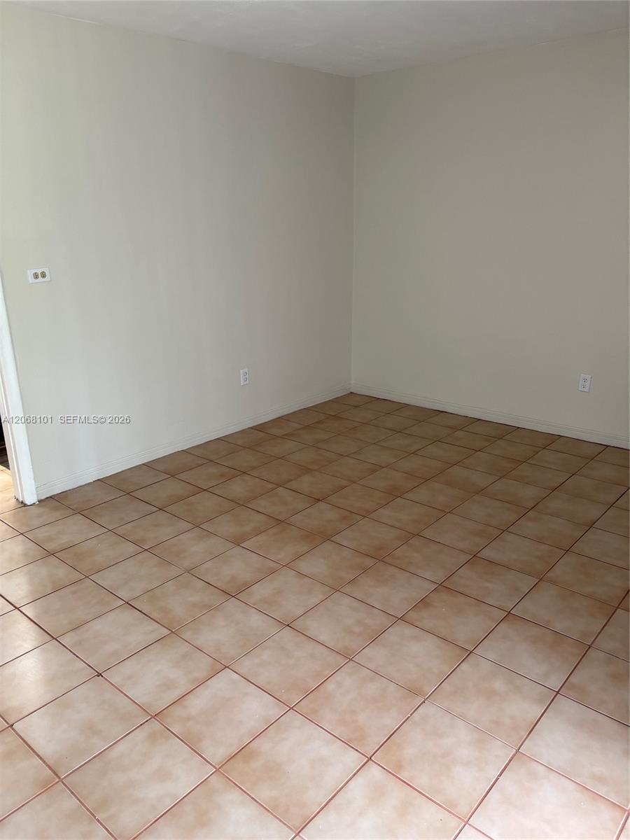 A12068101 Property Photo 12