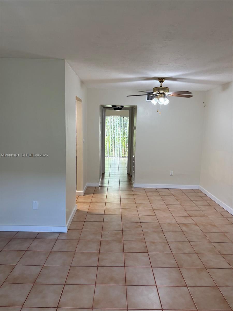 A12068101 Property Photo 14