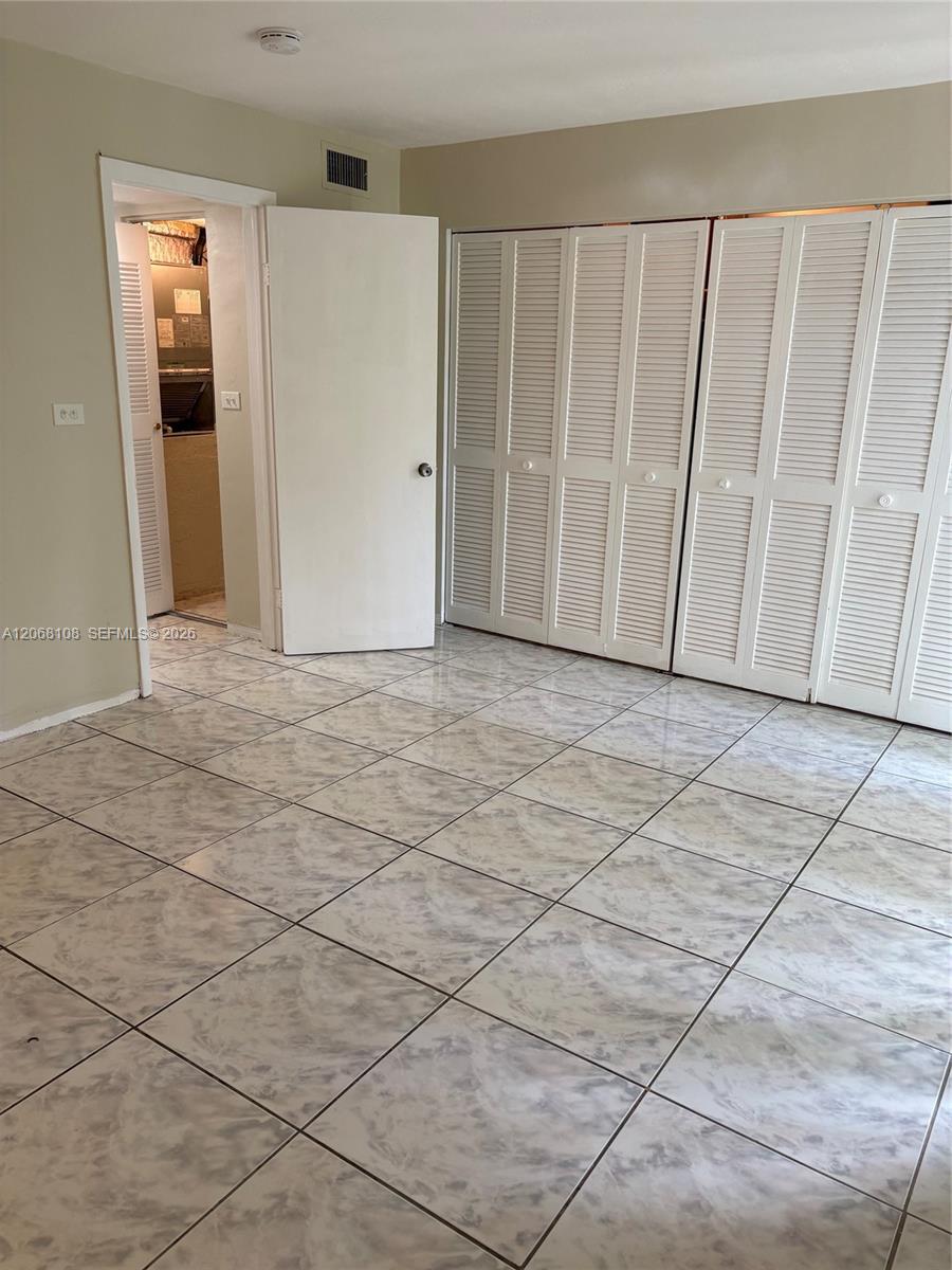 A12068108 Property Photo 3
