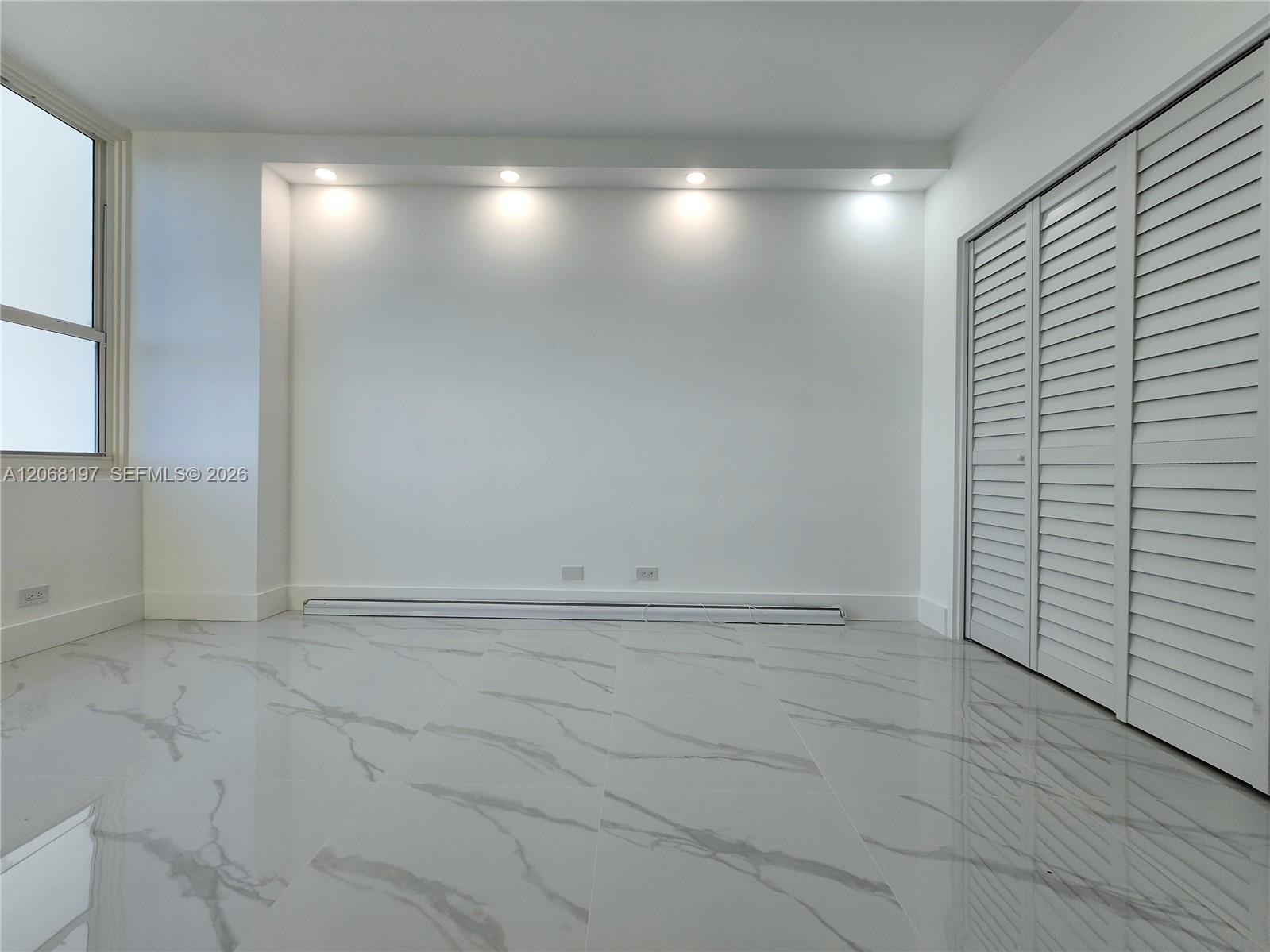 3505 S Ocean Drive 716 Property Photo 21