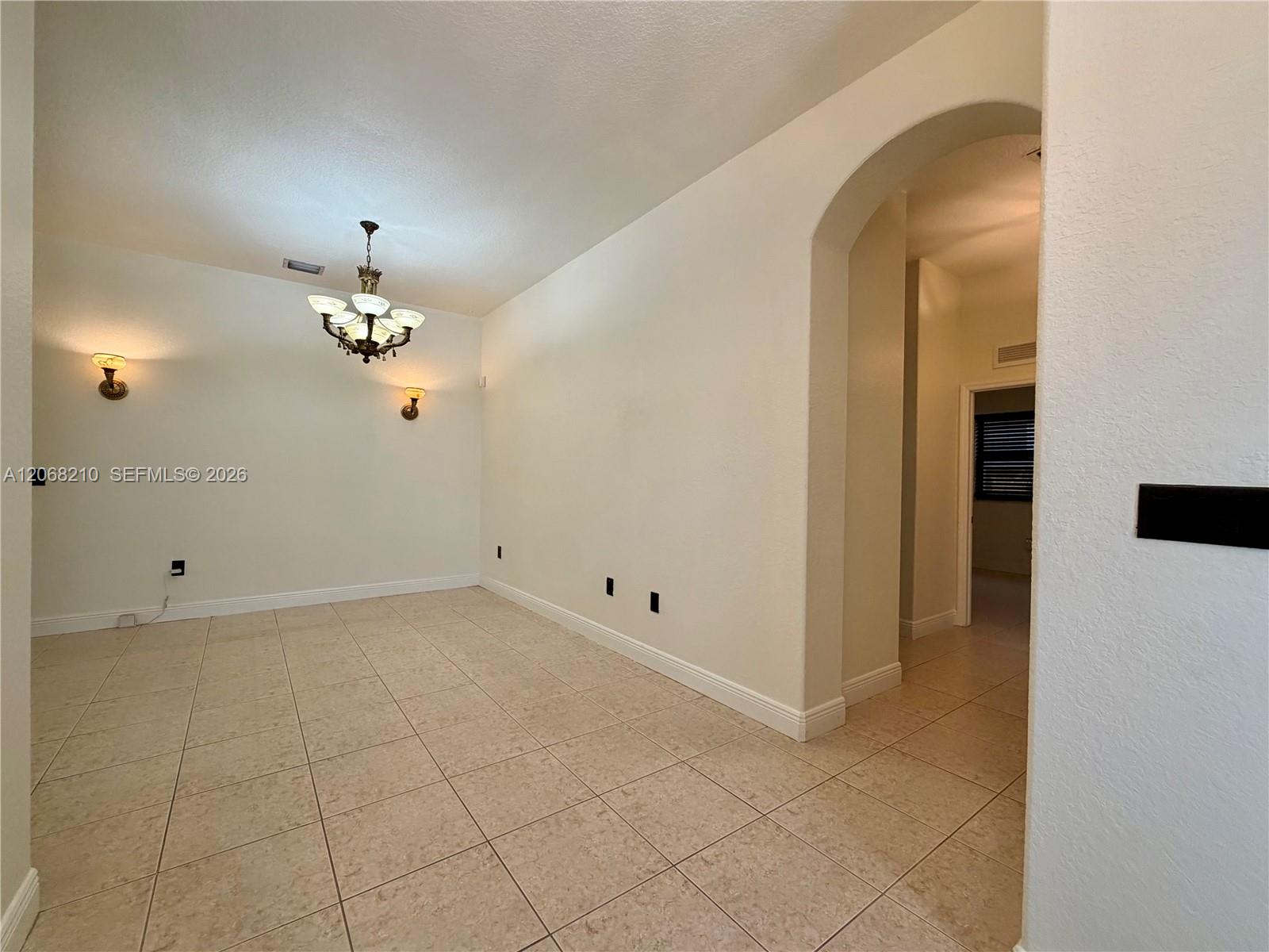 2802 Sw 149th Place Property Photo 5