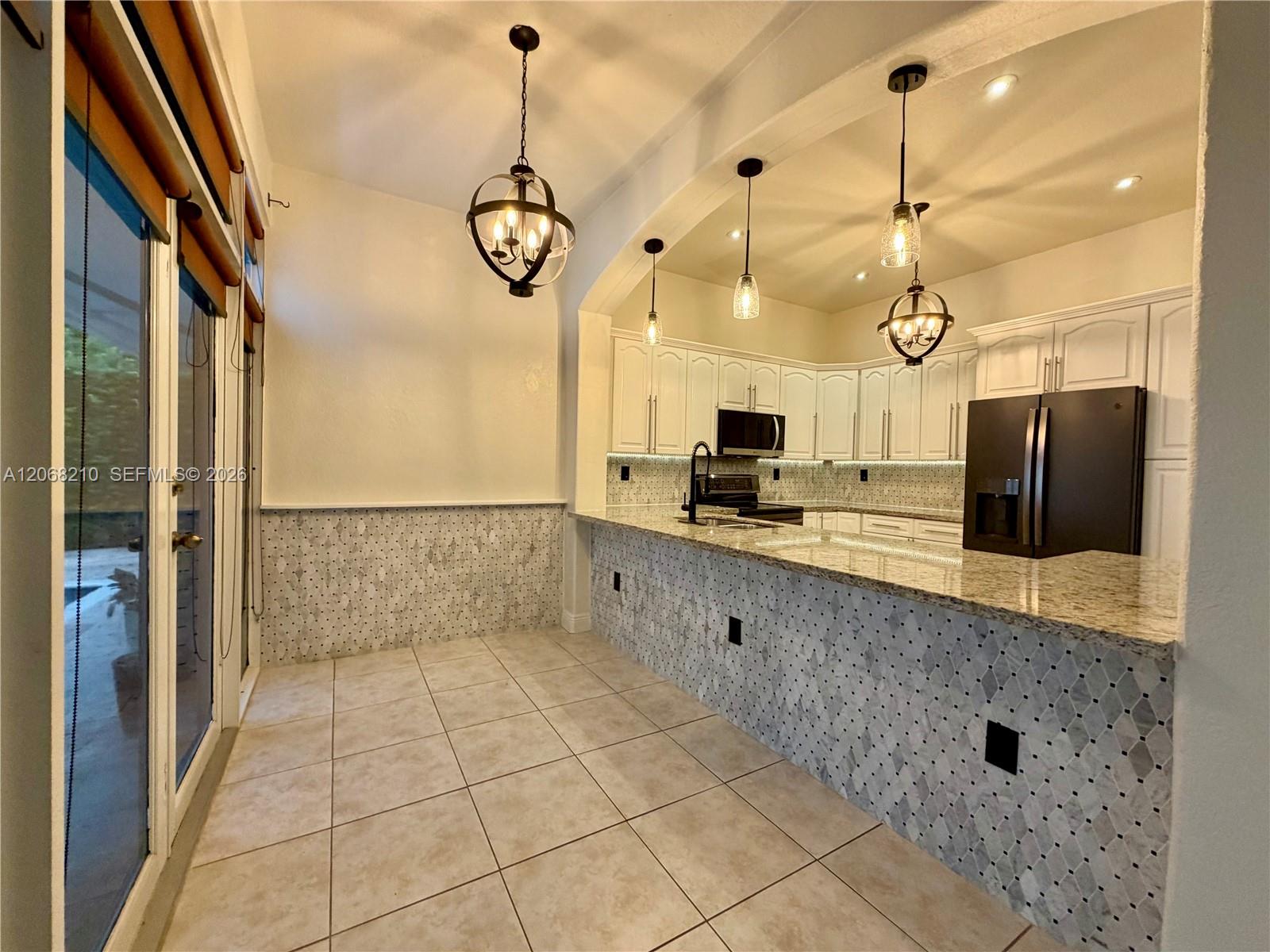 2802 Sw 149th Place Property Photo 8
