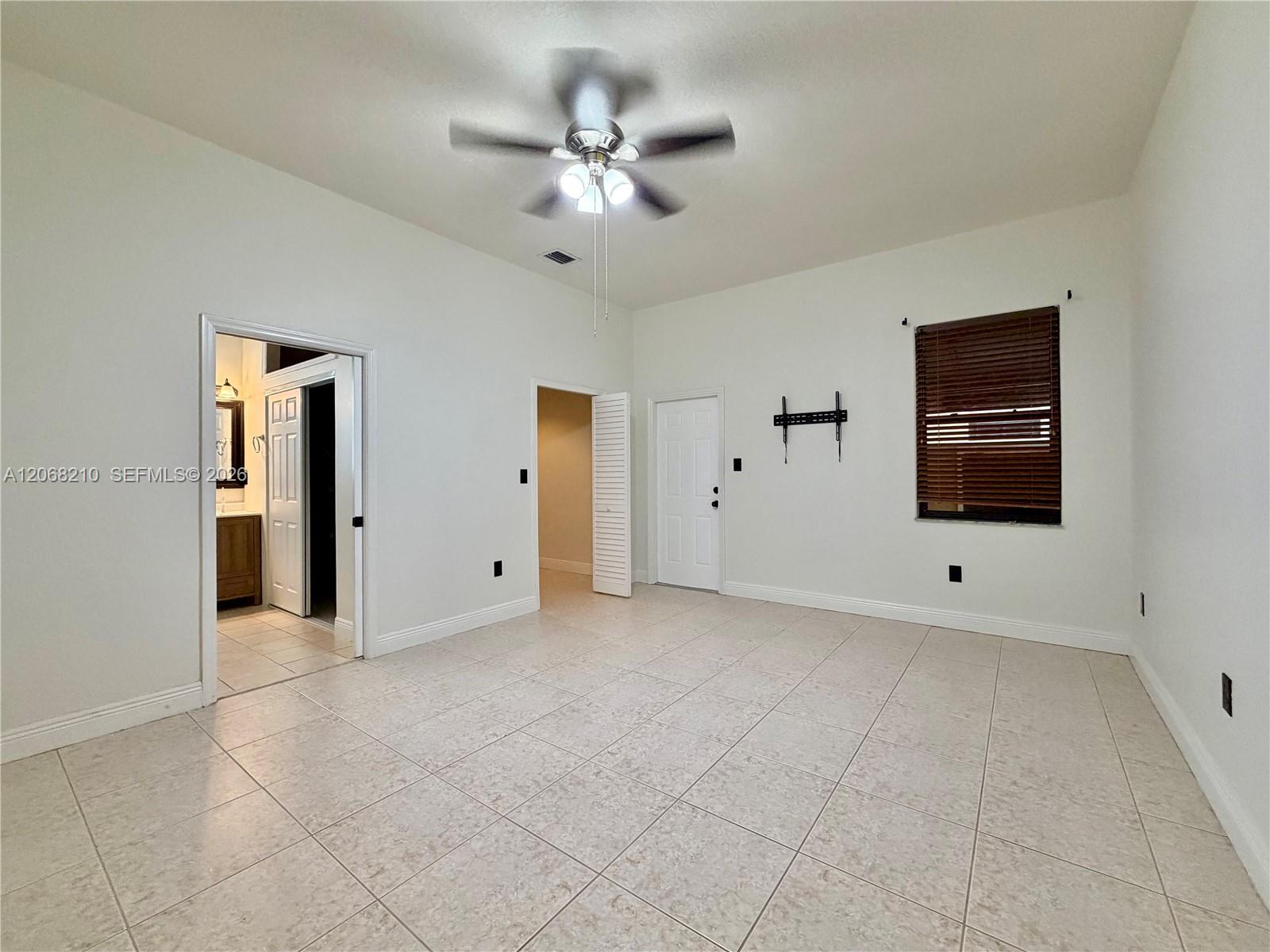 2802 Sw 149th Place Property Photo 14
