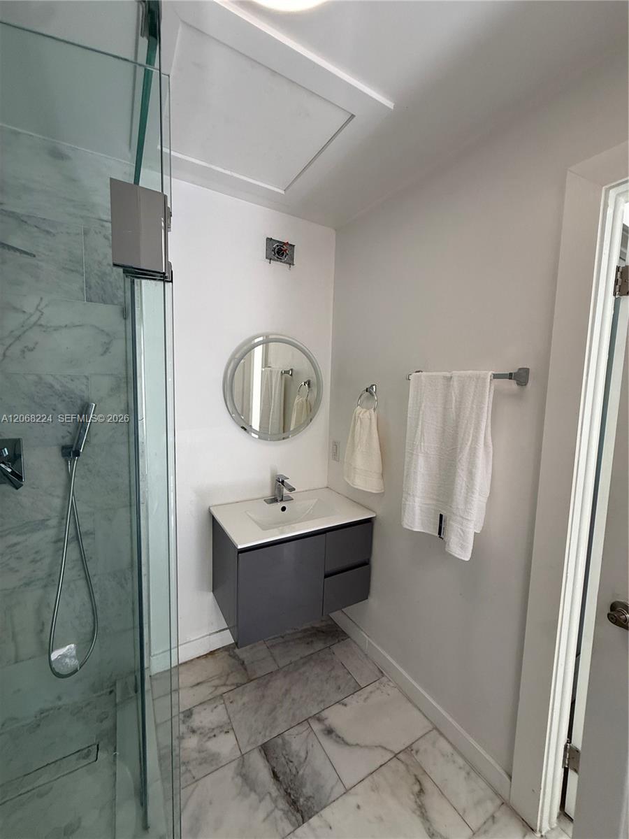 1140 N Douglas Road 0 Property Photo 3