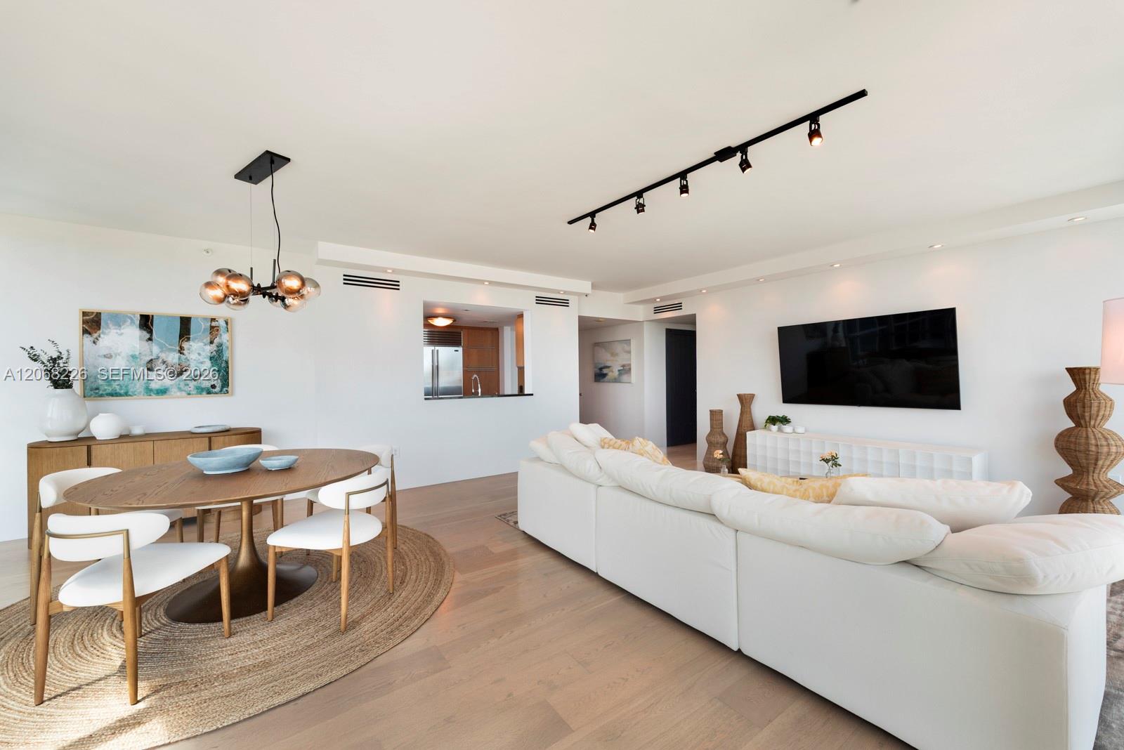 A12068226 Property Photo 11