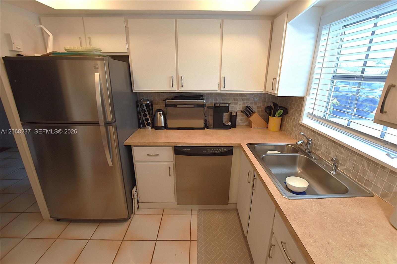 2666 Emory Drive E F Property Photo 1