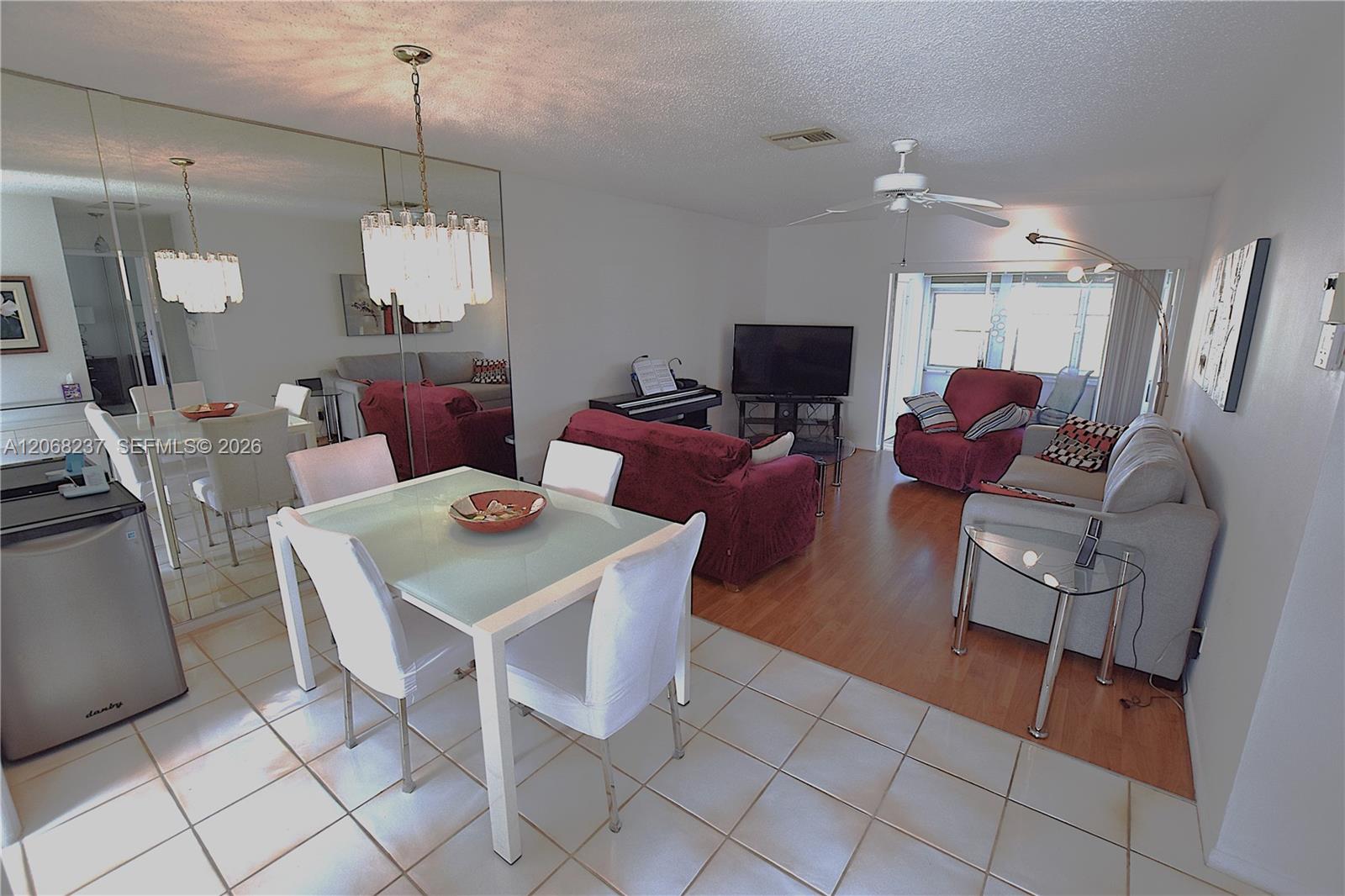 2666 Emory Drive E F Property Photo 4