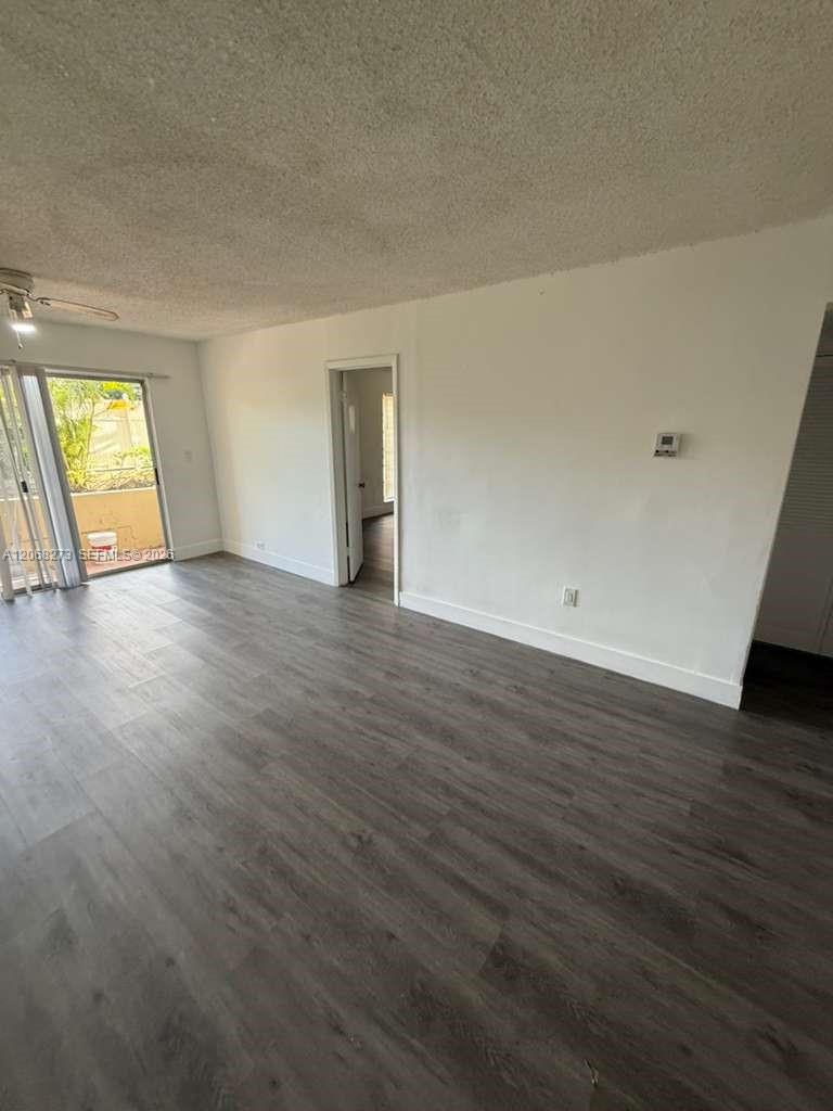 11905 Ne 2nd Avenue C106 Property Photo 7