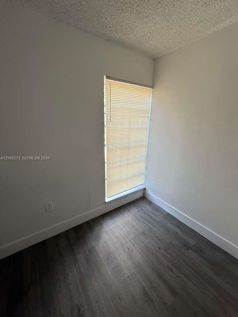 11905 Ne 2nd Avenue C106 Property Photo 11