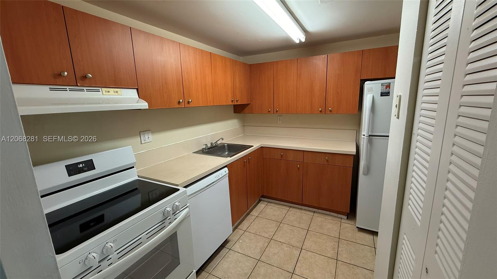 415 Executive Center Drive 203 Property Photo 9