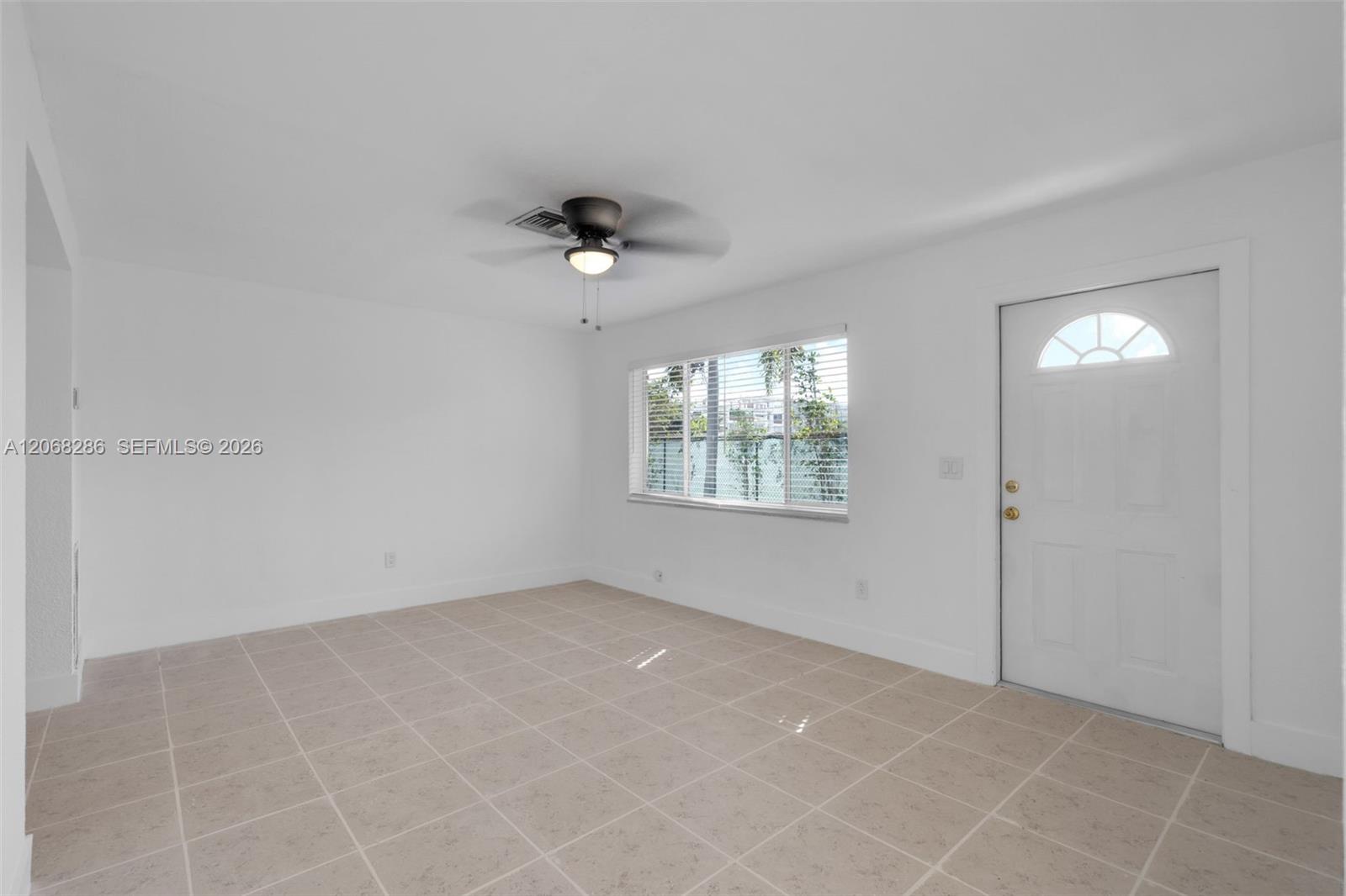 A12068286 Property Photo 6