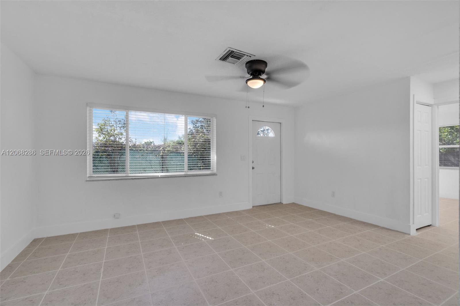 A12068286 Property Photo 7