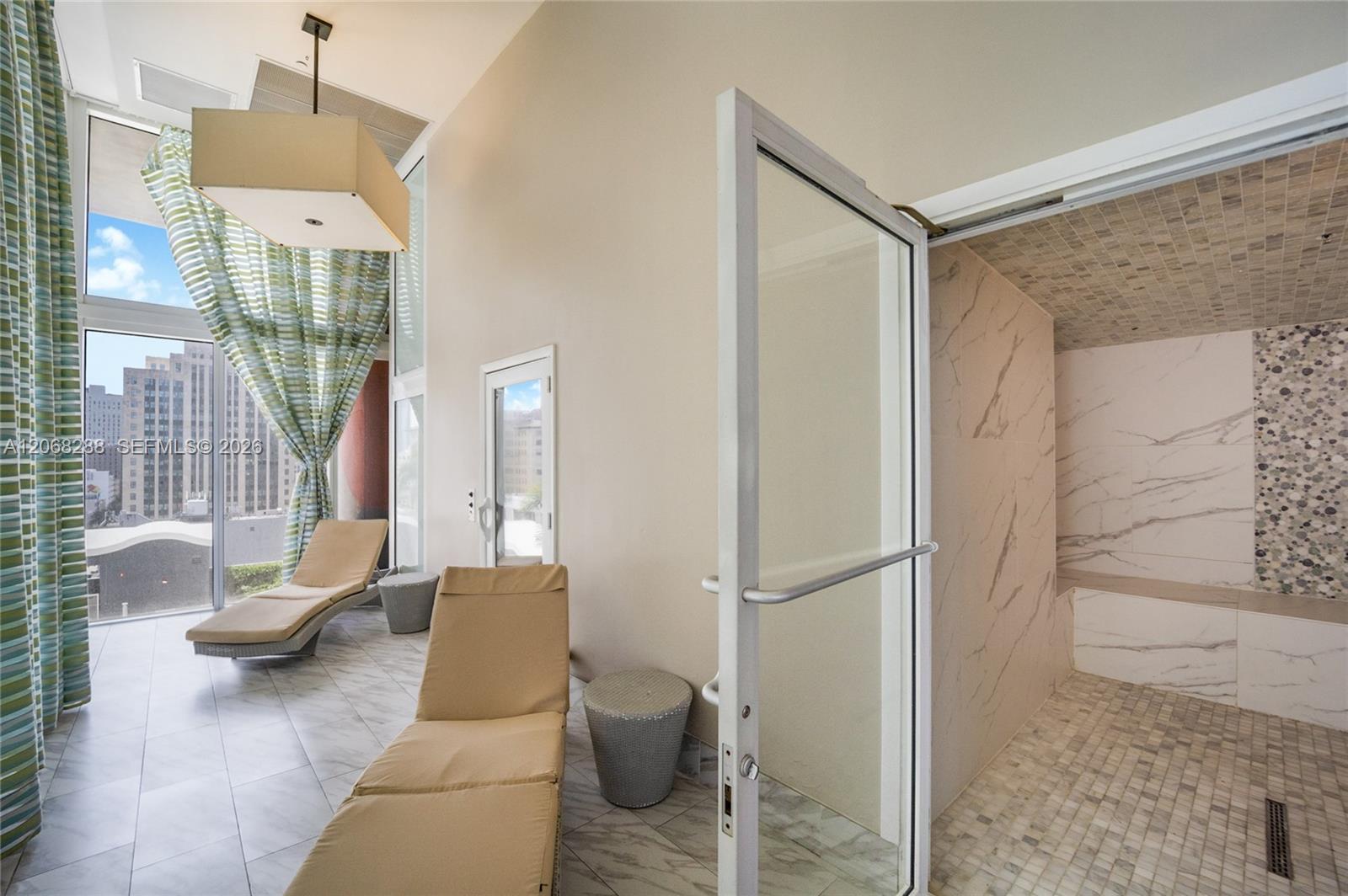 50 Biscayne Boulevard 514 Property Photo 16