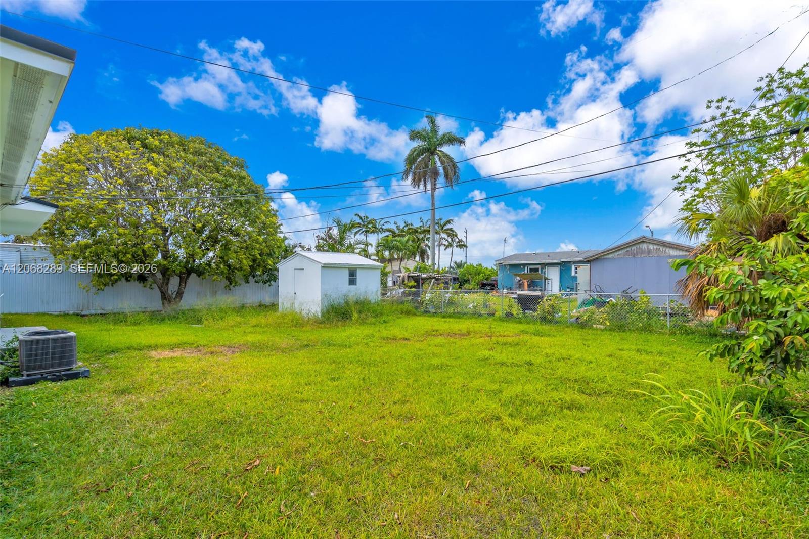 A12068289 Property Photo 18