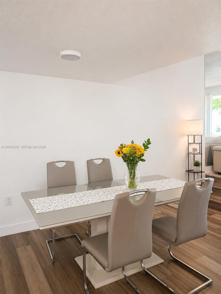 A12068328 Property Photo 3