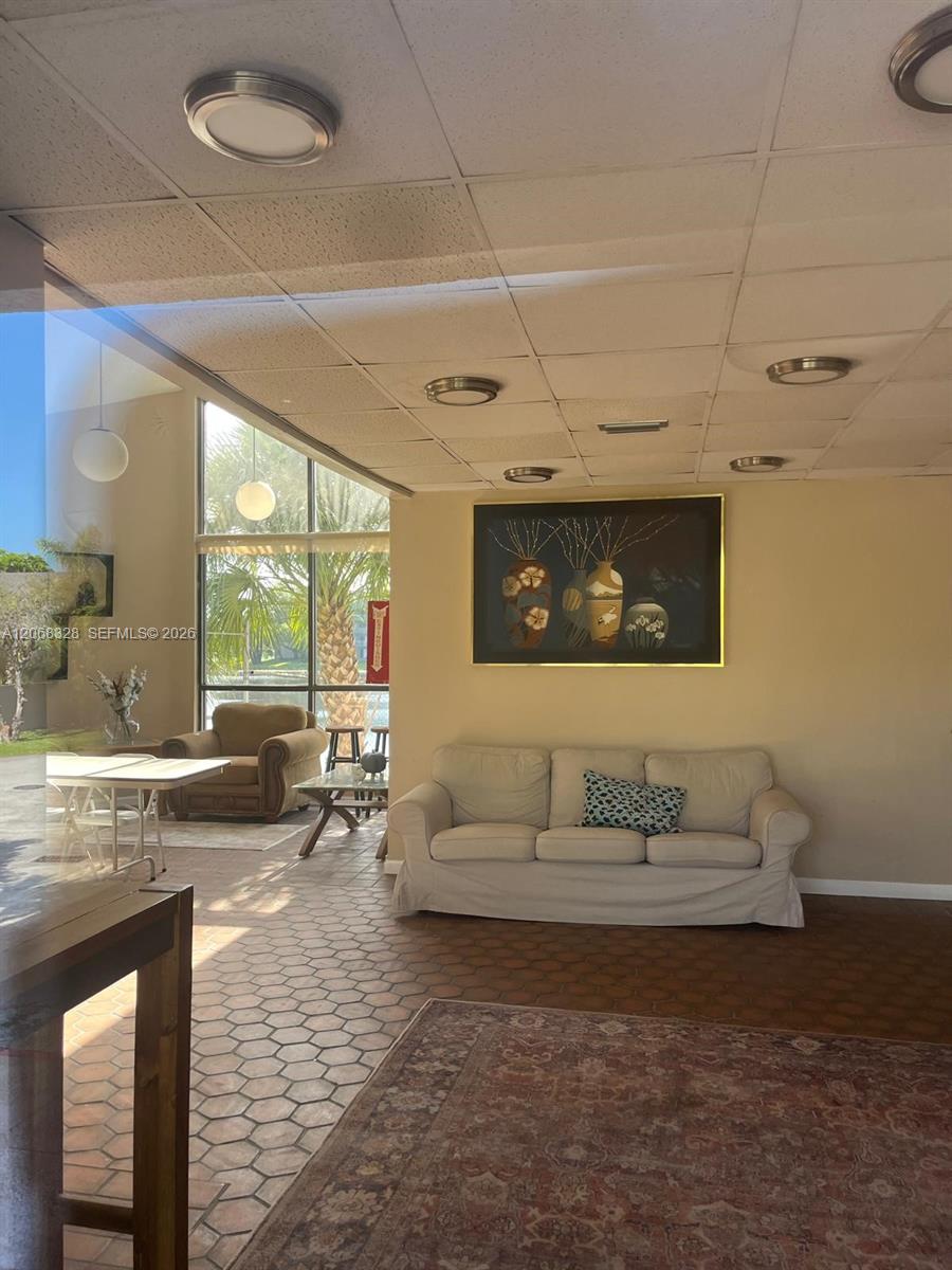 A12068328 Property Photo 21