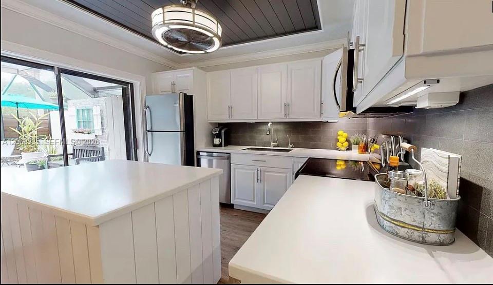 A12068335 Property Photo 2