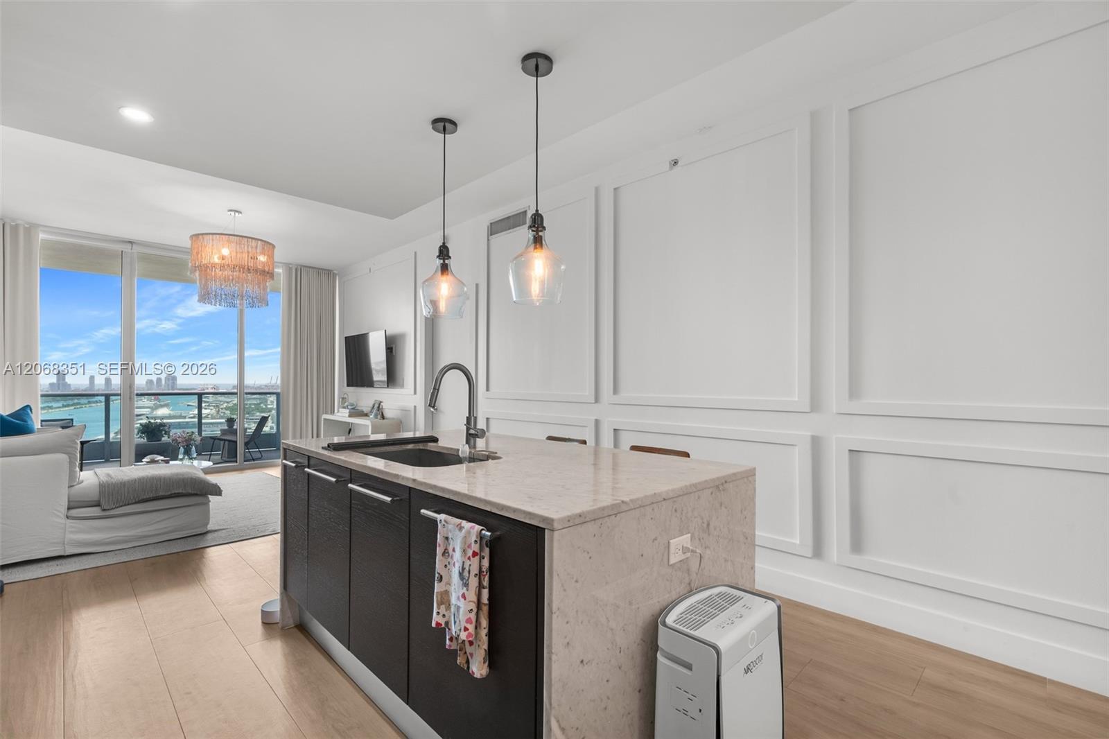 900 Biscayne Boulevard 3103 Property Photo 5